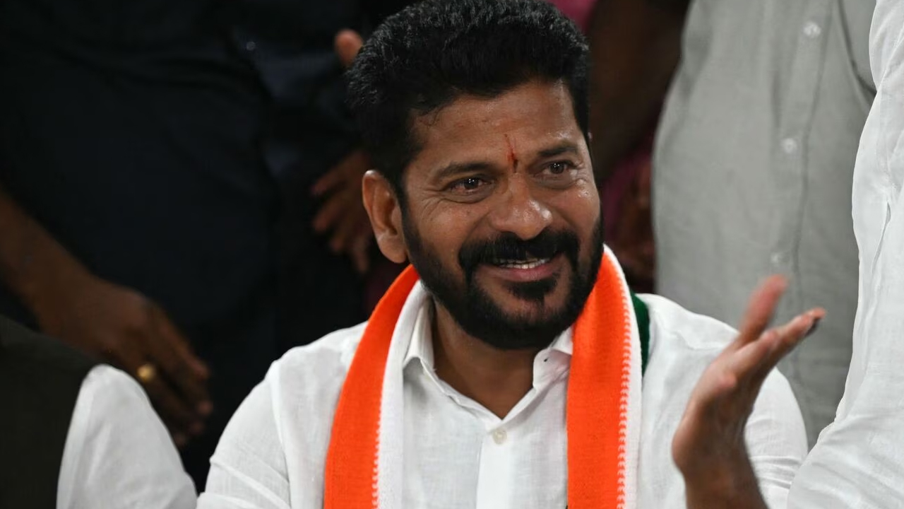 Revanth Reddy: కర్ణాటక డిప్యూటీ సీఎం డీకే శివకుమార్‌తో రేవంత్ రెడ్డి భేటీ