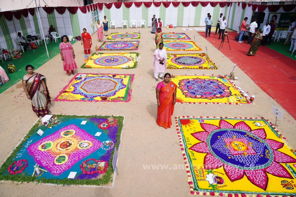 రంగవల్లుల ఫైనల్స్‌లో విజేతలు