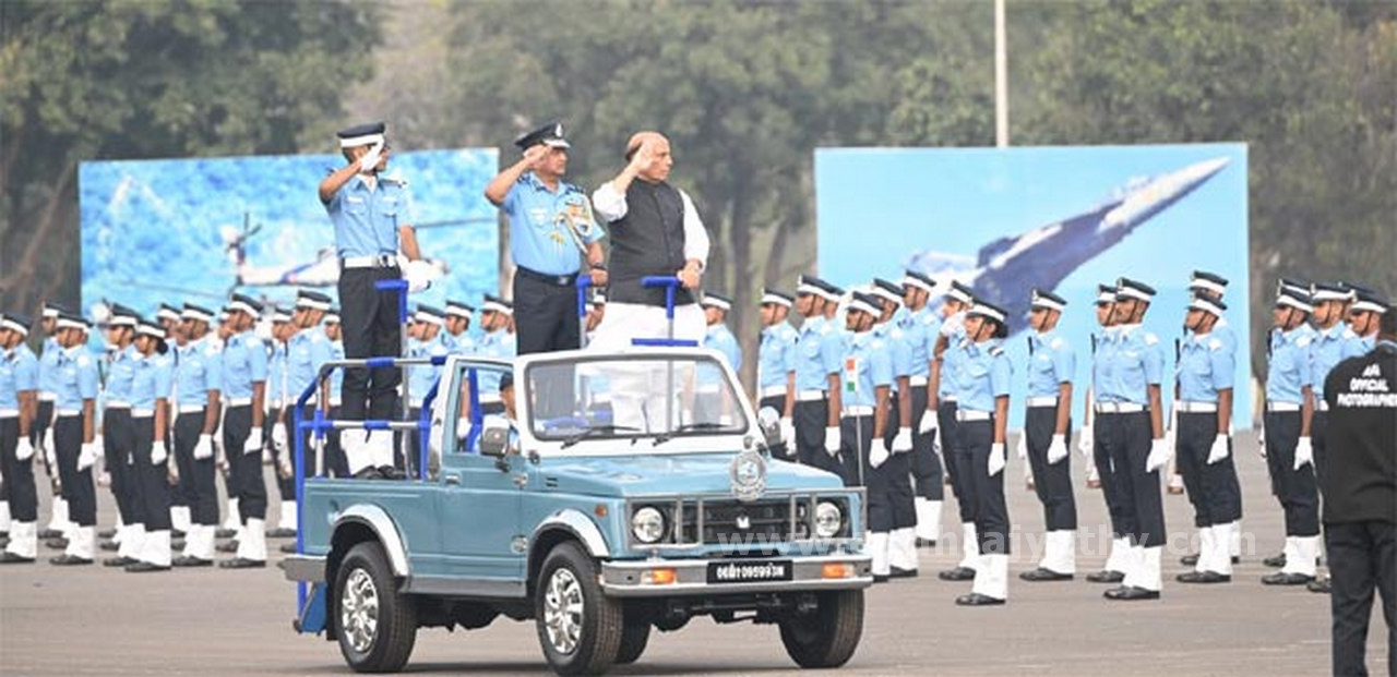 దుండిగల్‌ ఎయిర్‌ఫోర్స్‌ అకాడమీలో కంబైన్డ్‌ గ్రాడ్యుయేషన్‌ పరేడ్‌