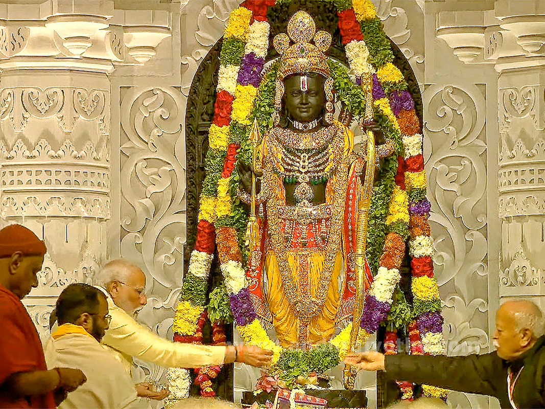 అపూర్వం - అమోఘం  
