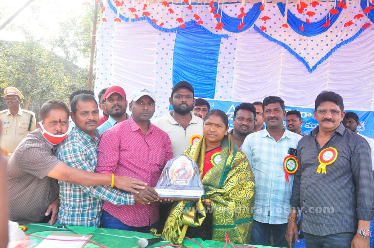 రంగవల్లులు.. కొత్త హంగులు 