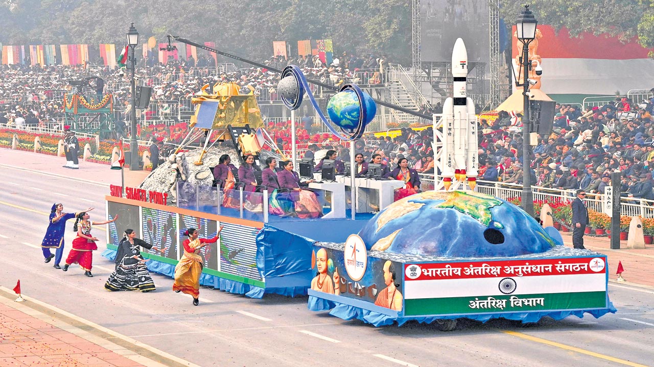 తెలంగాణ ఇస్రో: ఆకట్టుకుంటున్న తెలంగాణ శక్తి