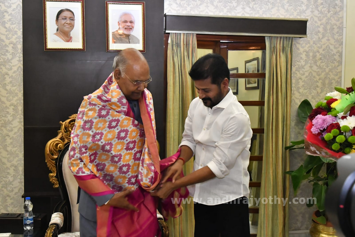 మాజీ రాష్ట్రపతి రామ్‌నాథ్‌ కోవింద్‌ను సీఎం రేవంత్‌రెడ్డి