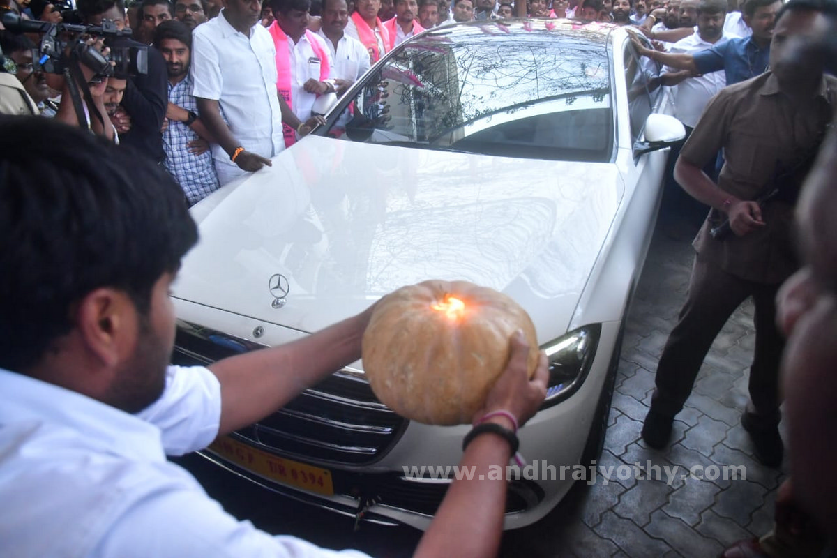 కాంగ్రెస్‌కు తెలివి లేదు