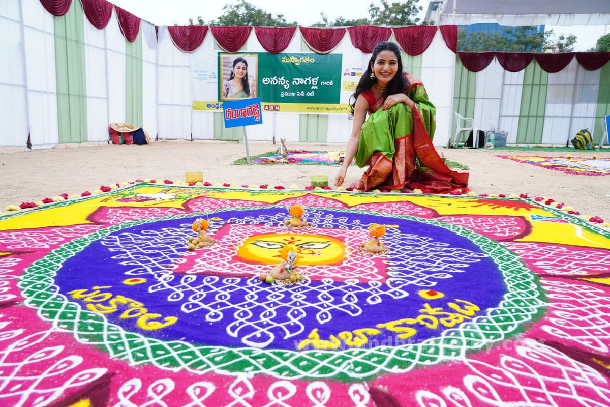 రంగవల్లుల ఫైనల్స్‌లో విజేతలు