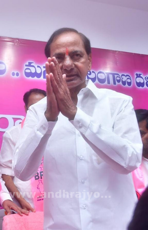 కాంగ్రెస్‌కు తెలివి లేదు
