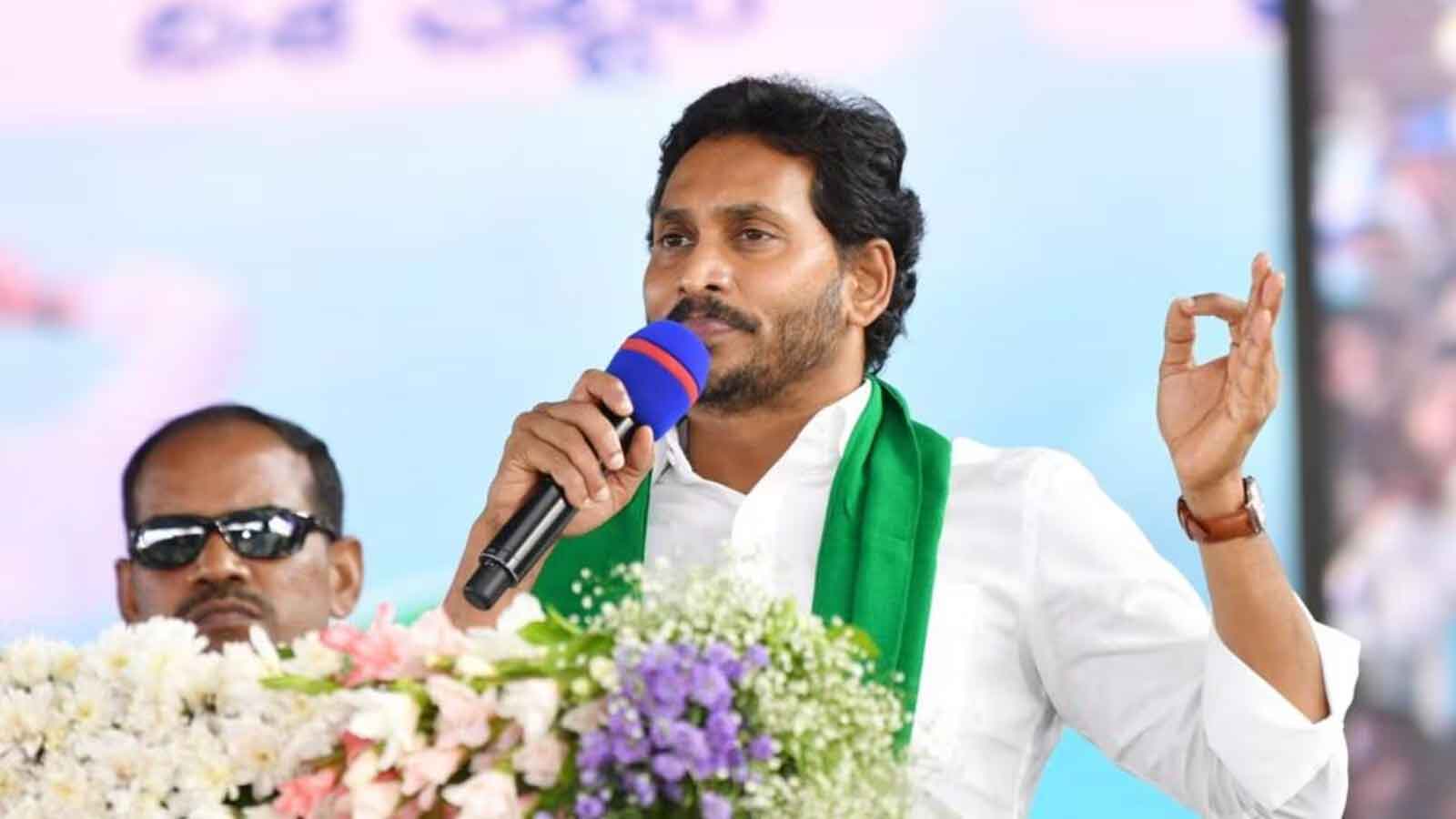 CM Jagan: నిజాలు చెప్పే మీడియాపై సీఎం జగన్ మరోసారి అక్కసు