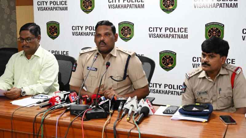 DCP Srinivas: ఈ నెల 8, 9, 10వ తేదీల్లో నేవీ వేడుకల సందర్భంగా విశాఖలో ఆంక్షలు