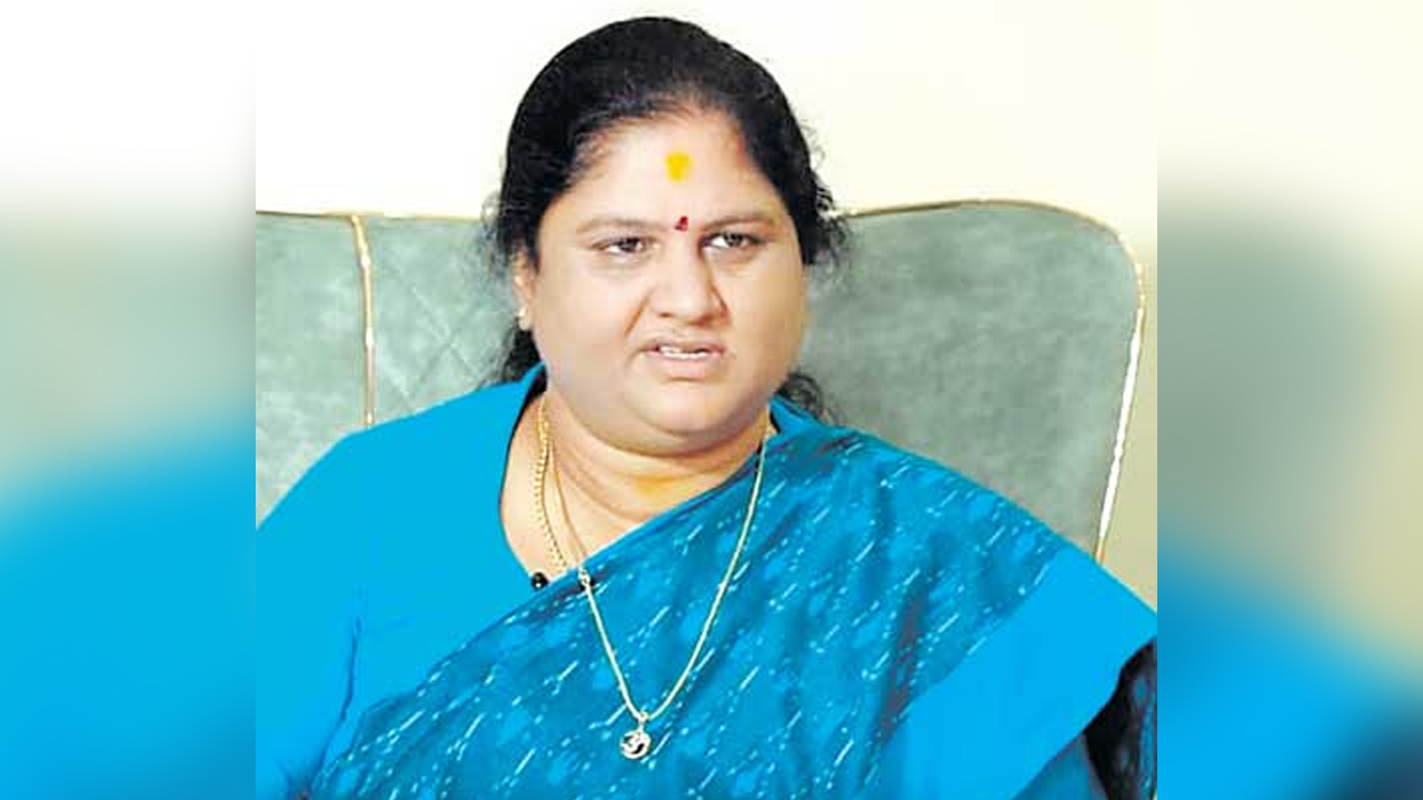 AP NEWS: ఆ నేతలు తప్పుడు ప్రచారం చేస్తున్నారు: కొత్తపల్లి గీత 