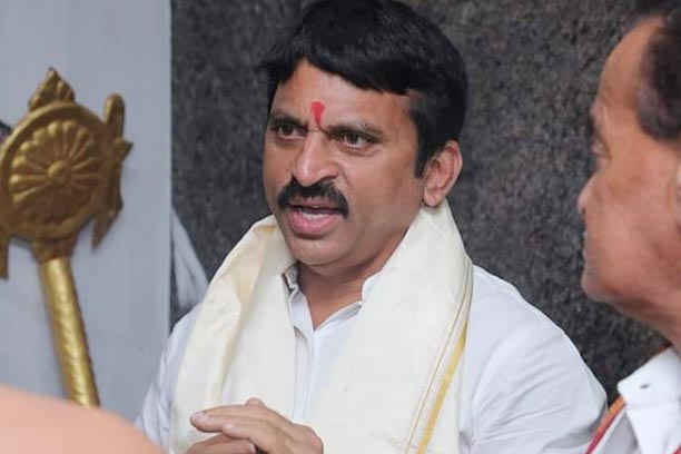 Minister Ponguleti: మూడు రోజుల్లో తీపి వార్త వింటారు