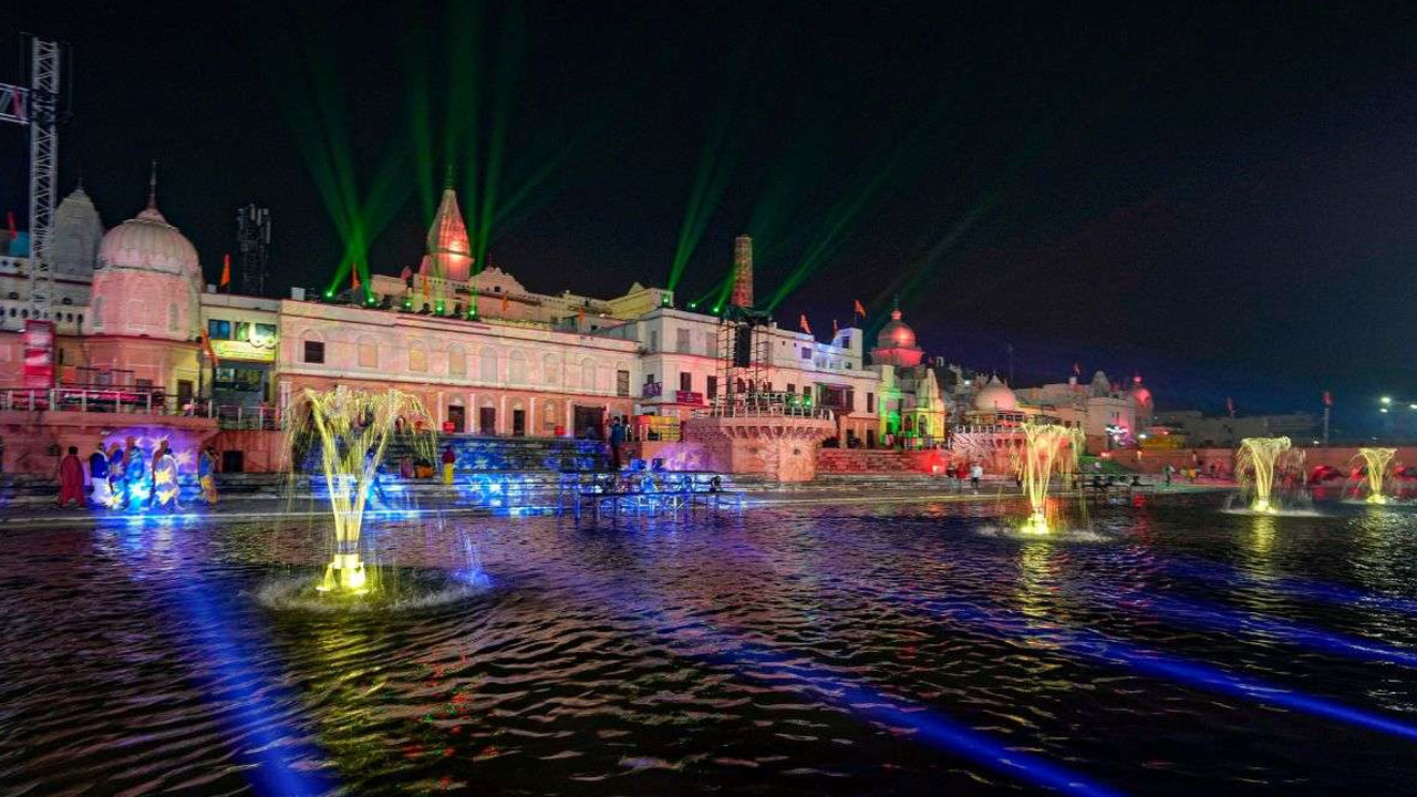 Ayodhya: రామ భక్తిలో టీమిండియా ఆటగాళ్లు.. ప్రాణ ప్రతిష్ఠకు ఆహ్వానం ఎవరెవరికి వచ్చిందంటే..?