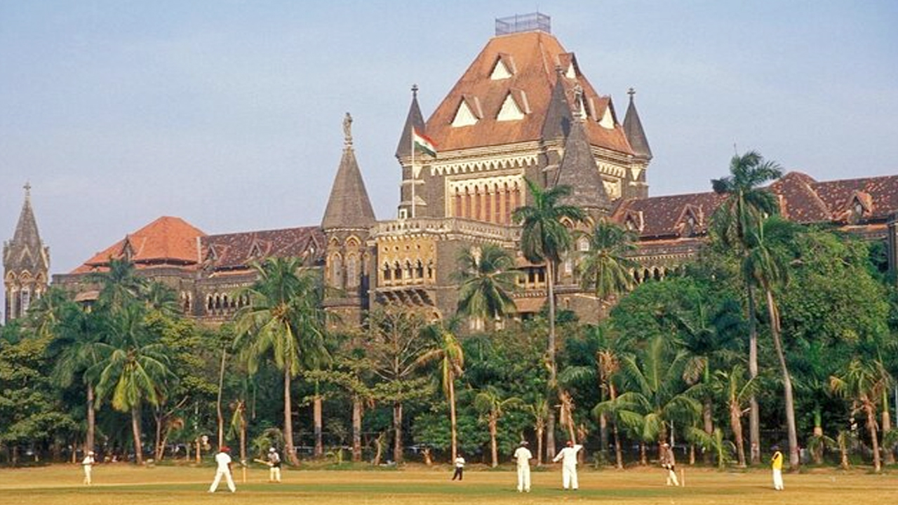 Bombay High Court: మావోయిస్టు లింక్ కేసులో ఆరుగురిని నిర్దోషులుగా తేల్చిన బాంబే హైకోర్టు..