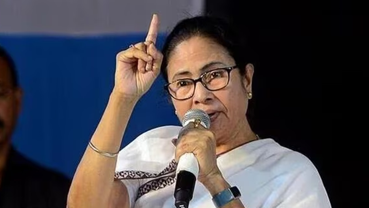 Mamata Banerjee: ఇండియా కూటమిలో బయటపడుతున్న లుకలుకలు.. కాంగ్రెస్‌కు ఒక్క సీటు ఇవ్వబోమన్న దీదీ