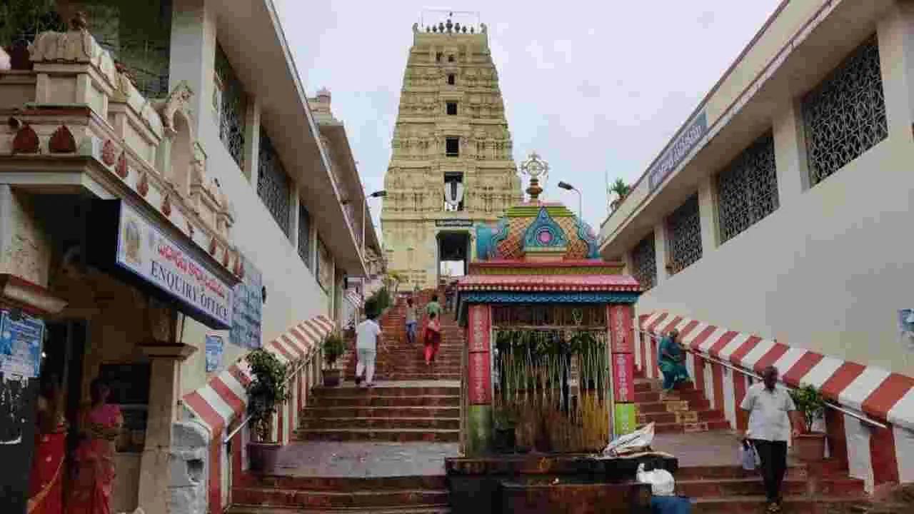 Dwarka Tirumala: భక్తులకు అలర్ట్.. సుప్రభాత సేవ రద్దు