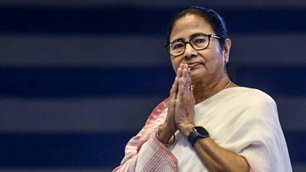 Mamata Bernajee: ఆసుపత్రిలో మమతా బెనర్జీకి వైద్య పరీక్షలు