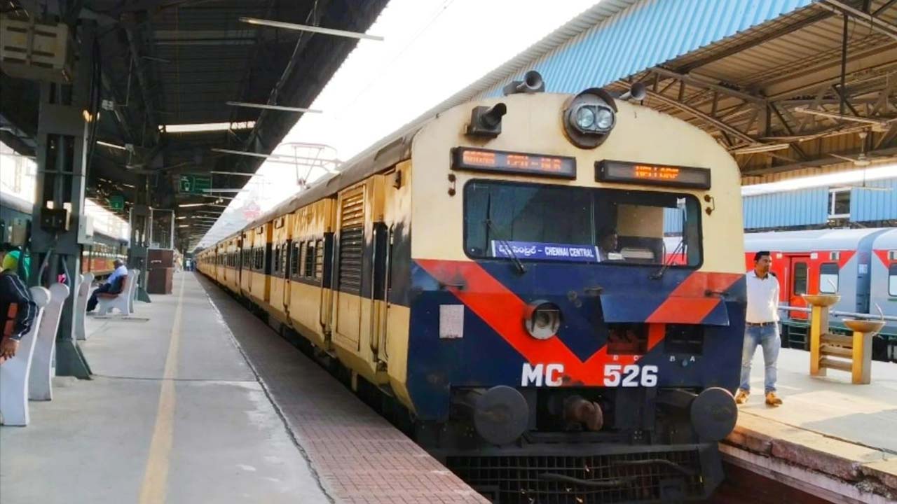 Cancellation of trains: 29 నుంచి చెన్నై - బిట్రగుంట రైళ్ల రద్దు