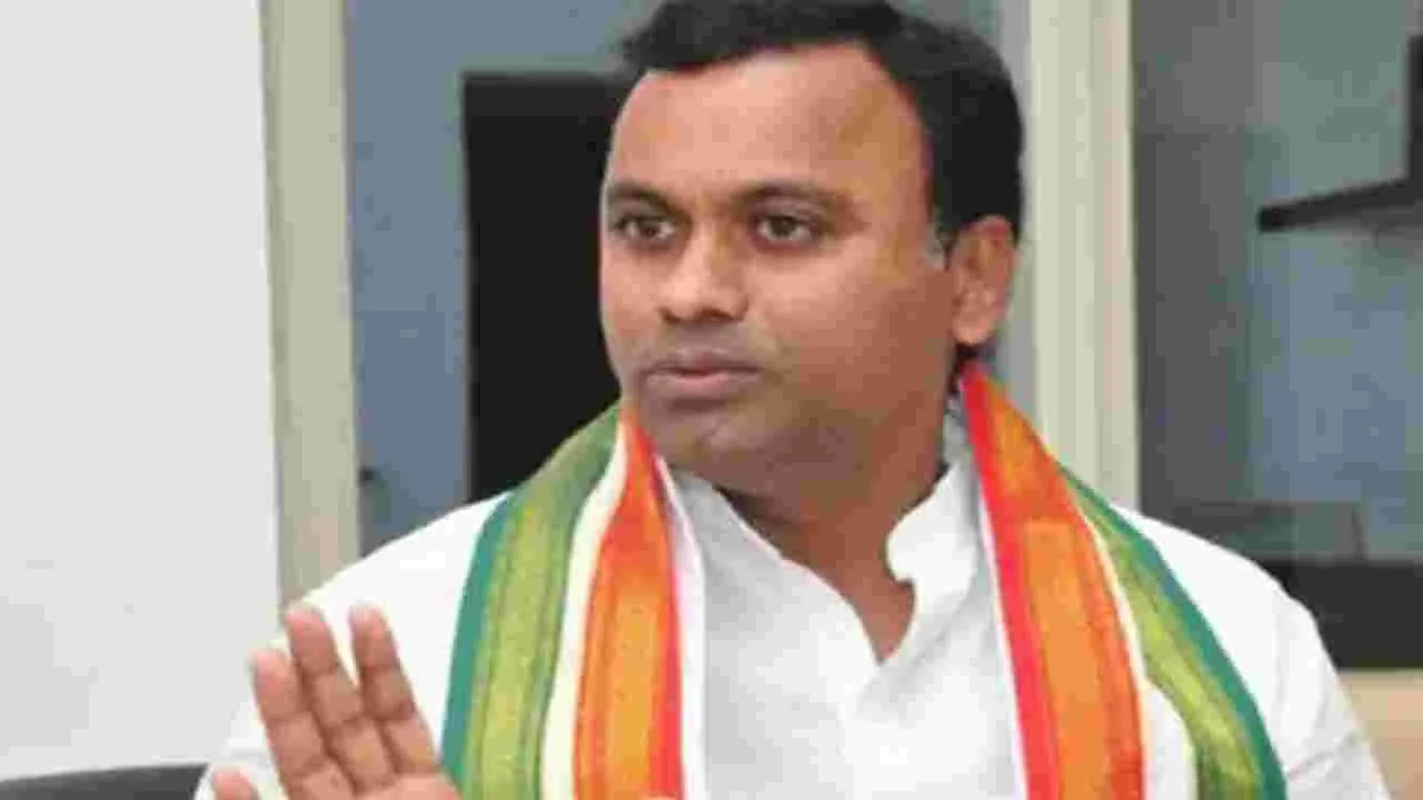 కాంగ్రెస్‌కు దూరంగా ఉంటున్నాననే మాటల్లో వాస్తవం లేదు: రాజగోపాల్ రెడ్డి
