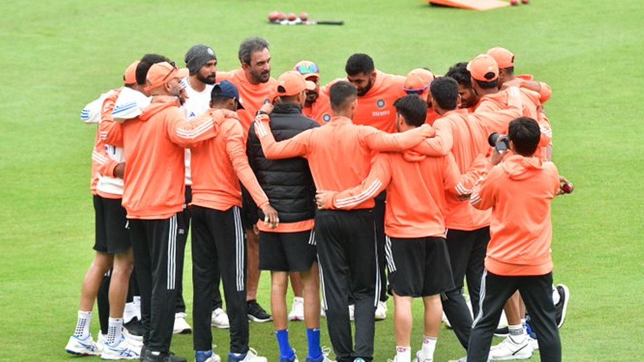Team India: జైశ్వాల్, గిల్, అయ్యర్.. ఇది టెస్టు జట్టా? టీ20 జట్టా?
