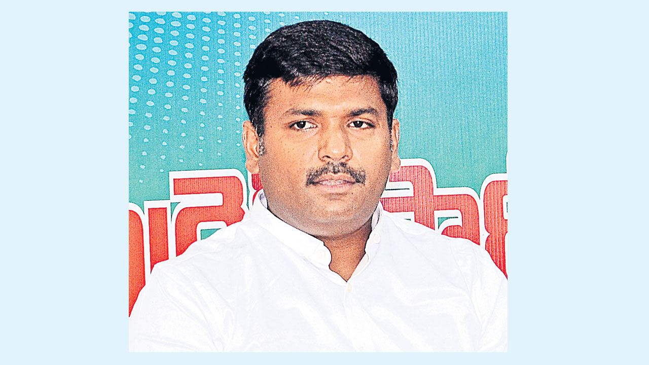 నా తలరాత జగనే రాస్తారు | minister amarnath