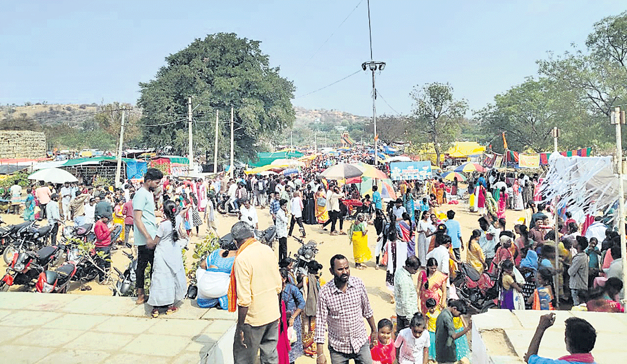 ఘనంగా ఎక్లాస్‌పూర్‌ తిమ్మప్ప జాతర