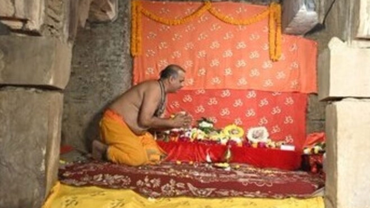Gyanvapi: జ్ఞానవాపిలో హిందువులు పూజ చేసుకోవచ్చు, అలహాబాద్ హైకోర్టు సంచలన తీర్పు