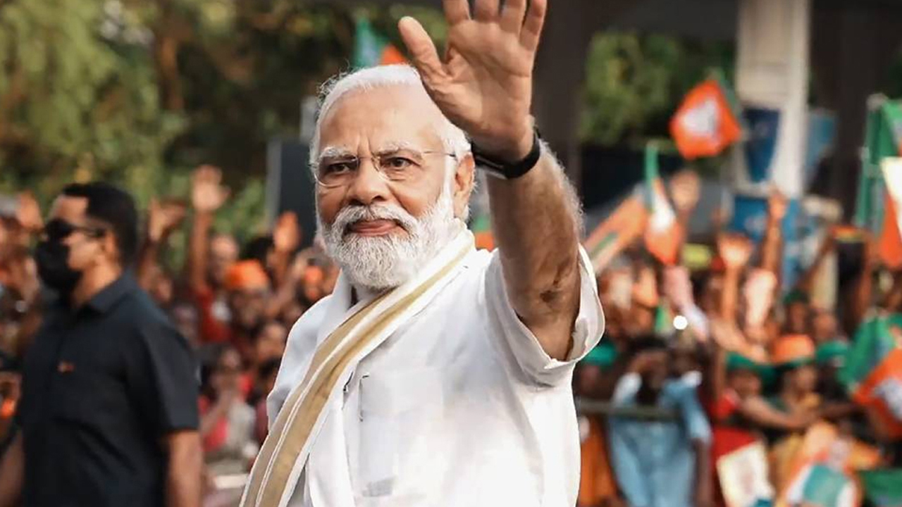 Narendra Modi: నేడు రూ.1800 కోట్లతో 3 భారీ అంతరిక్ష ప్రాజెక్టులను ప్రారంభించనున్న మోదీ