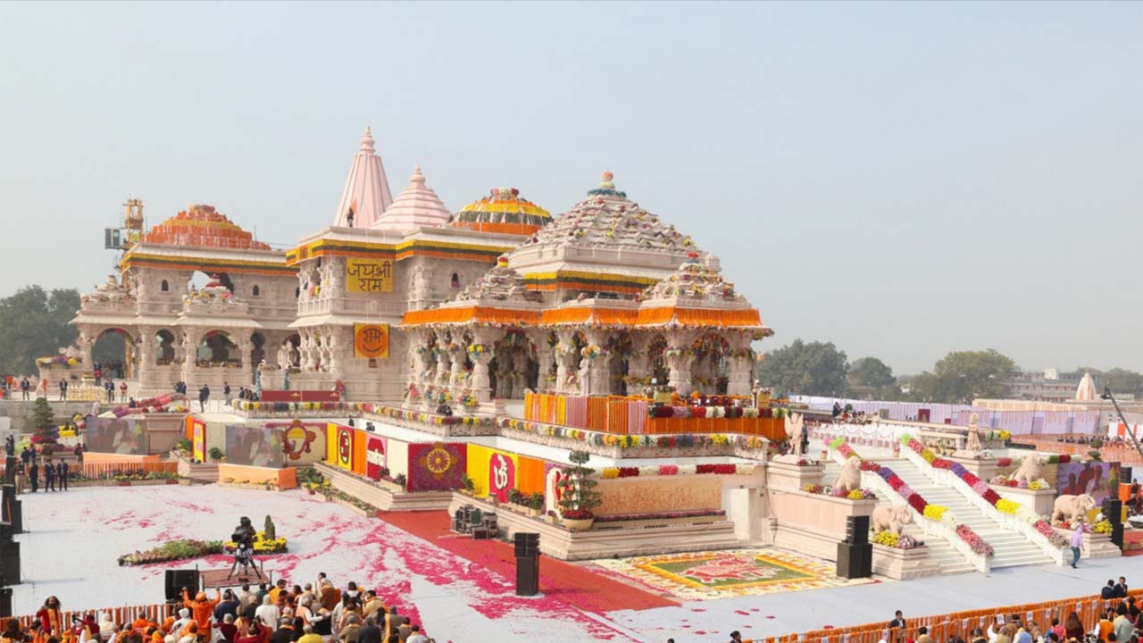 Ayodhya: అయోధ్య రామాలయాన్ని నెలరోజుల్లో ఎంతమంది సందర్శించారో తెలిస్తే..