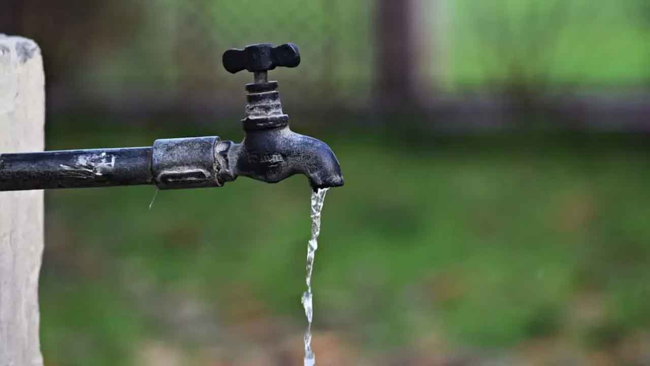 Hyderabad Water Supply: హైదరాబాద్‌ వాసులకు అలర్ట్.. ఈ ప్రాంతాల్లో నీళ్లు రావు..!