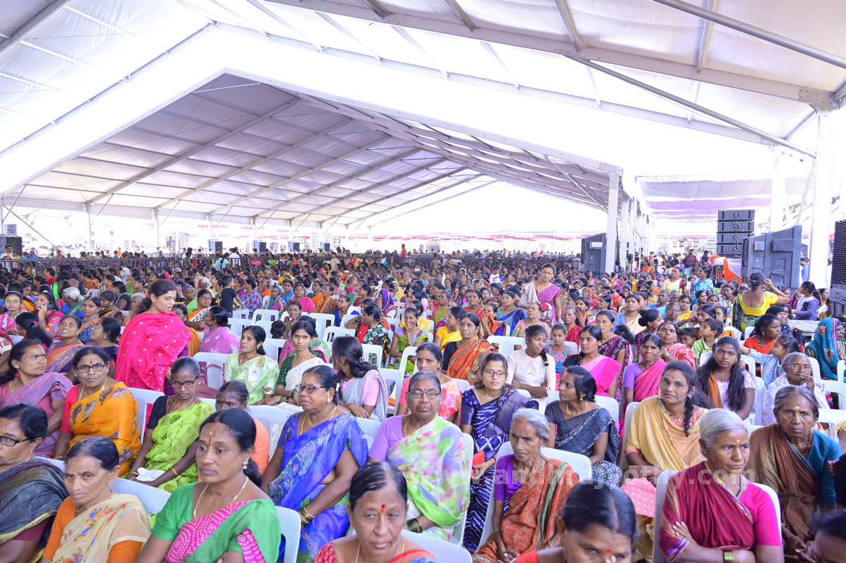 బీఆర్‌ఎస్‌ - కాంగ్రెస్‌ ఒక్కటే 
