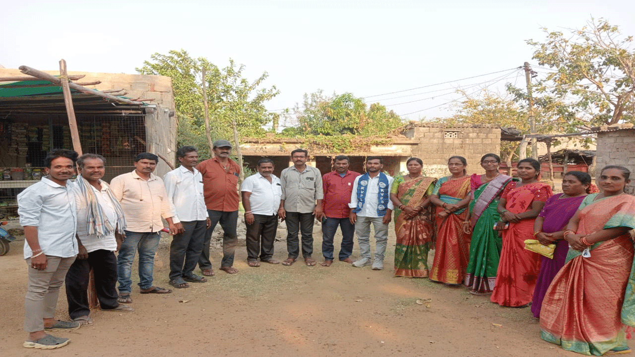 Manchiryāla-      పాదయాత్రకు తరలిరావాలి