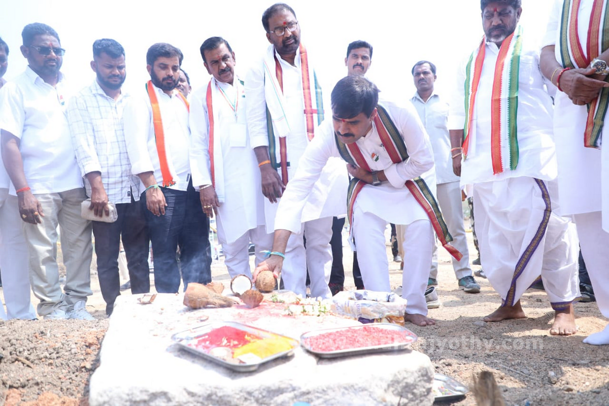 పాలమూరును సస్యశ్యామలం చేస్తాం 