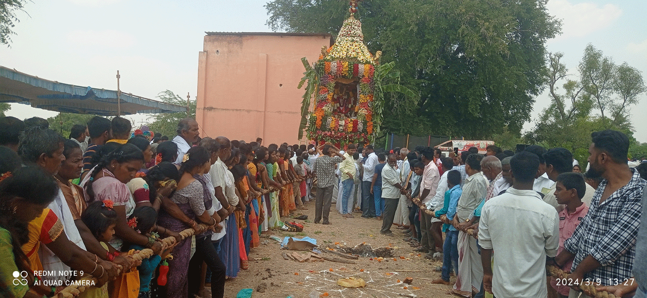 వైభవంగా సంగమేశ్వరుడి రథోత్సవం 