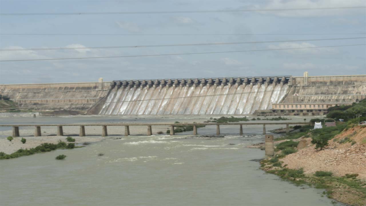 Hyderabad: అడుగంటుతున్న నాగార్జునసాగర్‌.. అత్యవసర నీటి పంపింగ్‌కు ఏర్పాట్లు చేస్తున్న అధికారులు