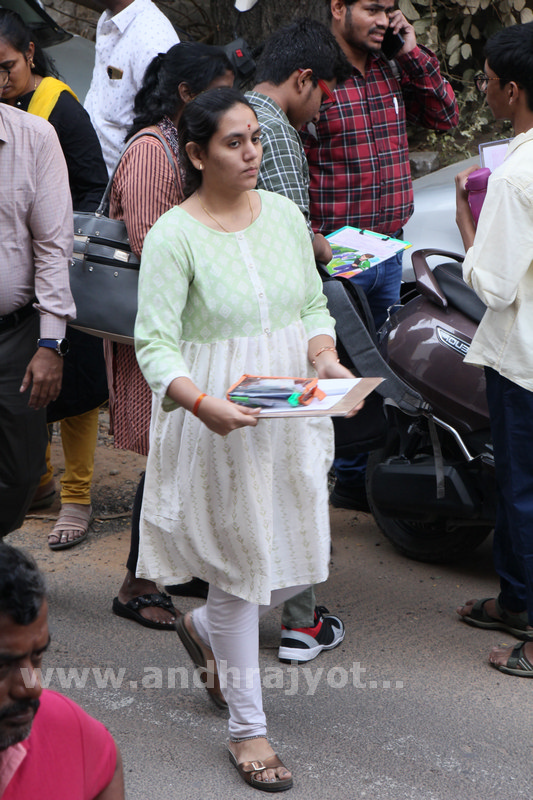  పది పరీక్షలు షురూ..