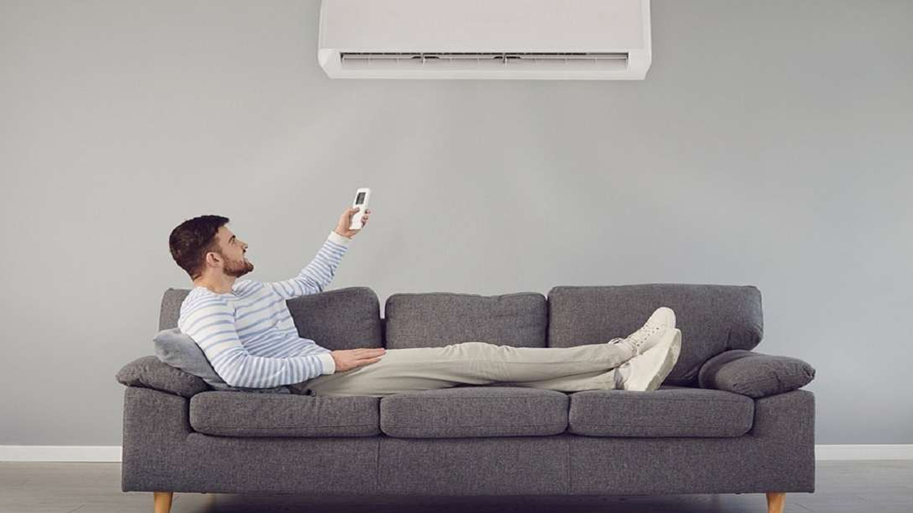 Air Conditioners: ఏసీ కొనాలనుకునే వారికి గుడ్ న్యూస్.. బడ్జెట్ ఫ్రెండ్లీ రూ.30 వేలలోపు ఏసీలు ఇవే.. 