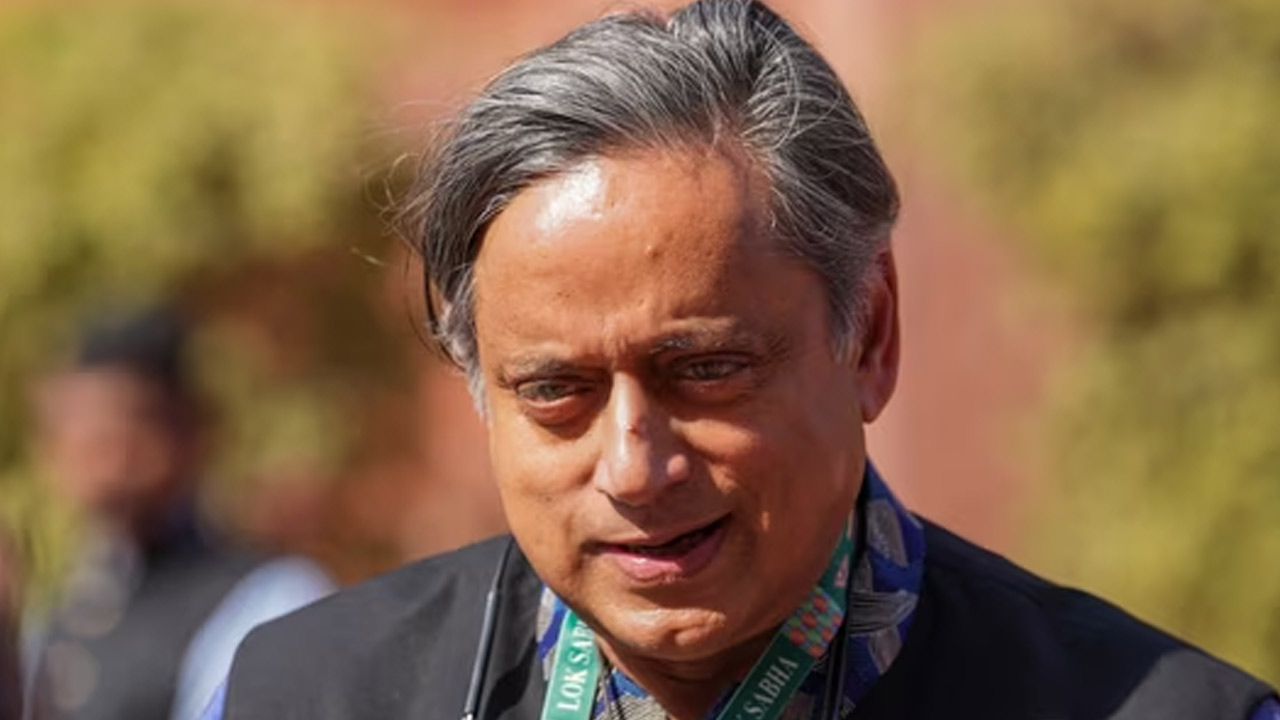 Shashi Tharoor: నా ఓట్లకు గండి కొడతారా? సీపీఐపై మండిపడిన శశిథరూర్ 
