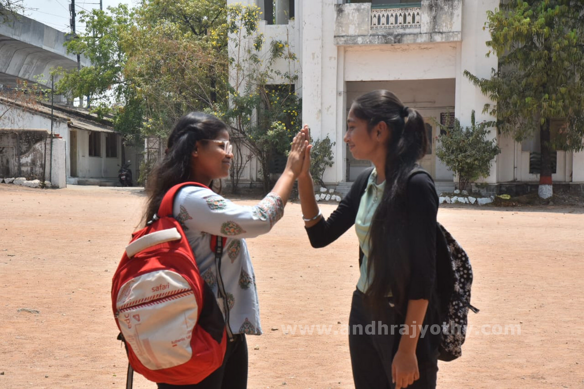 ‘టెన్‌’షన్‌ ముగిసింది.. 