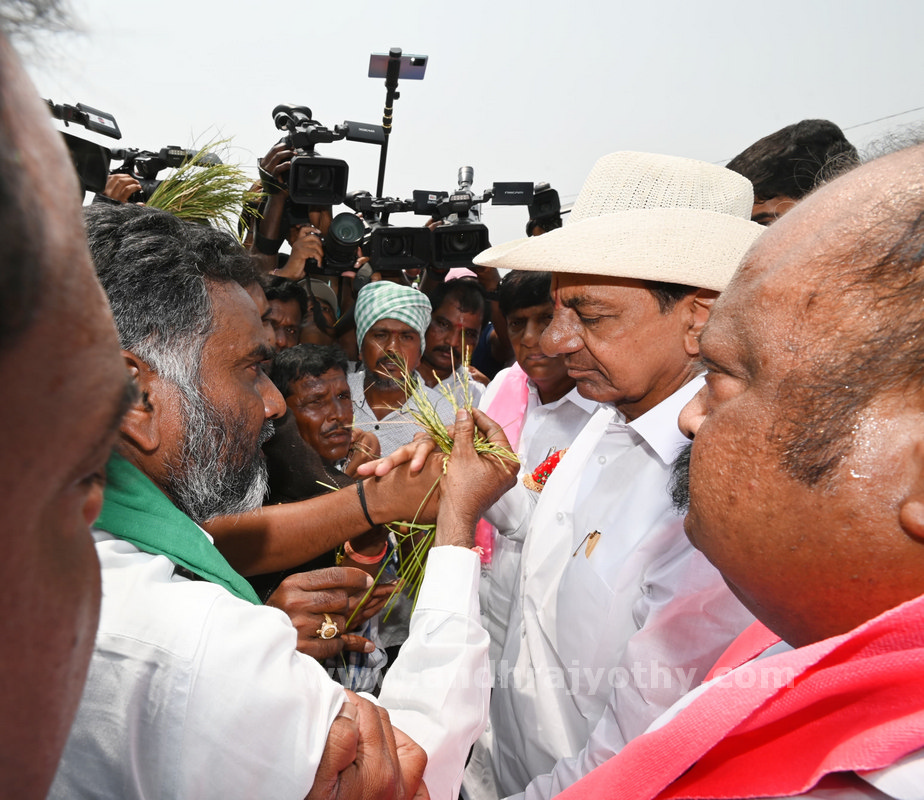 10 వేల మందితో మేడిగడ్డకు.. 