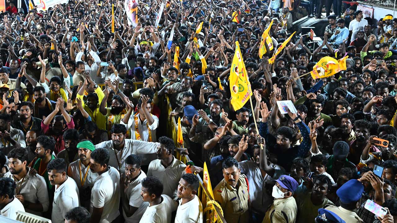 TDP: తూ.గో. జిల్లాలో చంద్రబాబు ప్రజాగళం సభ దృశ్యాలు..