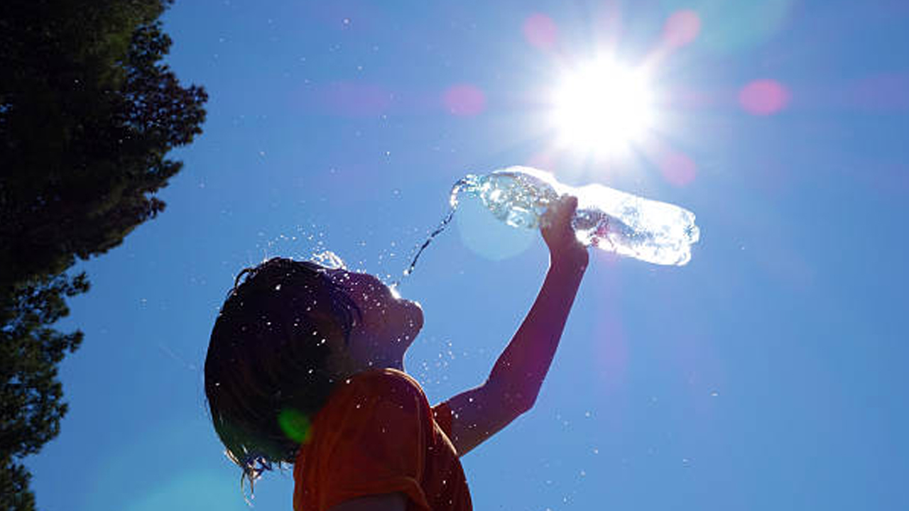 Heat Waves: ప్రజలకు హై అలర్ట్.. ఈ రాష్ట్రాలవారికి వడదెబ్బ ముప్పు