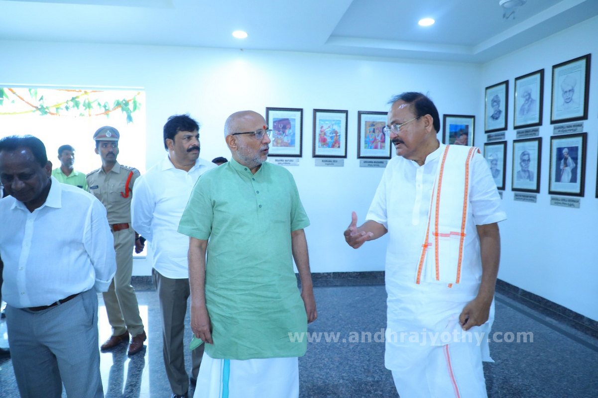 కొత్త లక్ష్యాలతో ప్రగతి పరుగుపెట్టాలి 