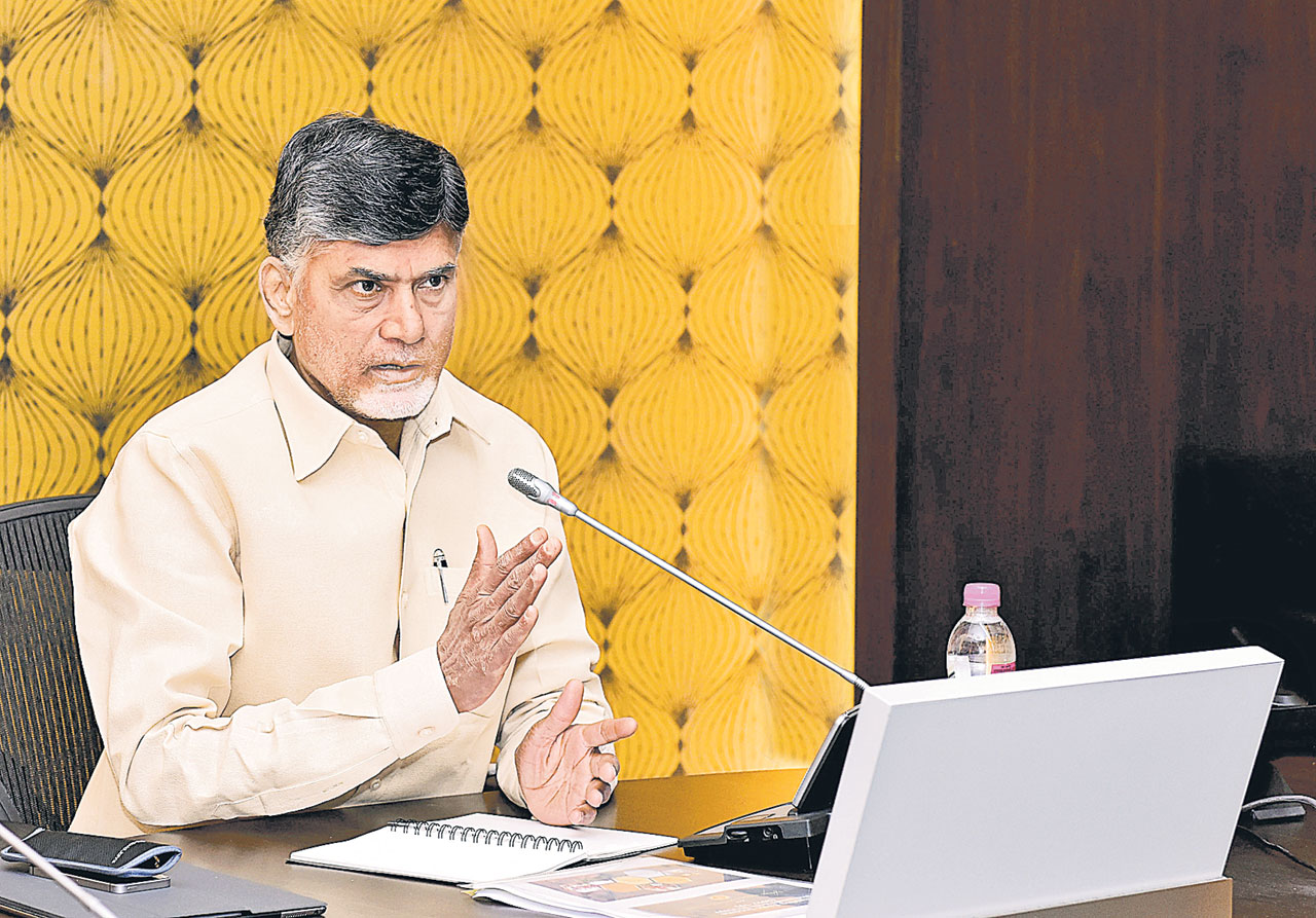 Chandrababu: బీసీలకు 50 ఏళ్లకే 4 వేల పింఛను