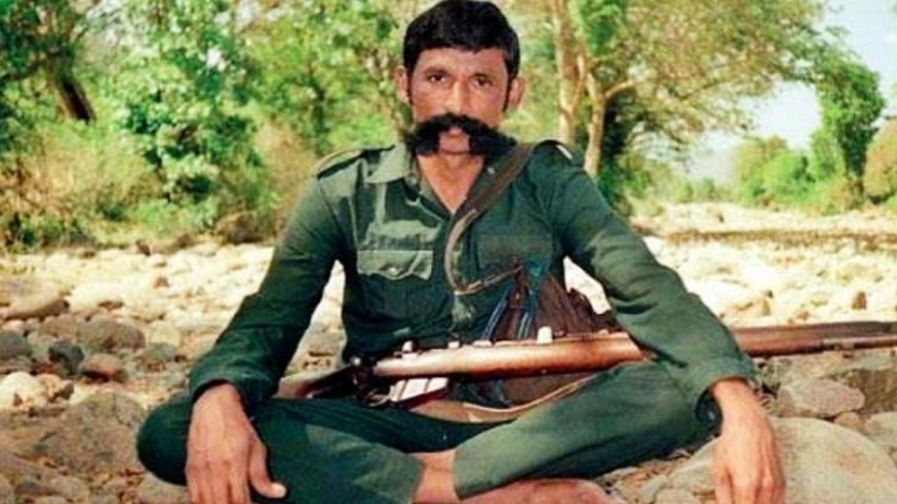 Veerappan: వీరప్పన్‌ కుమార్తె ఎన్టీకే అభ్యర్థి.. భార్య డీఎంకేకు మద్దతుగా ప్రచారం