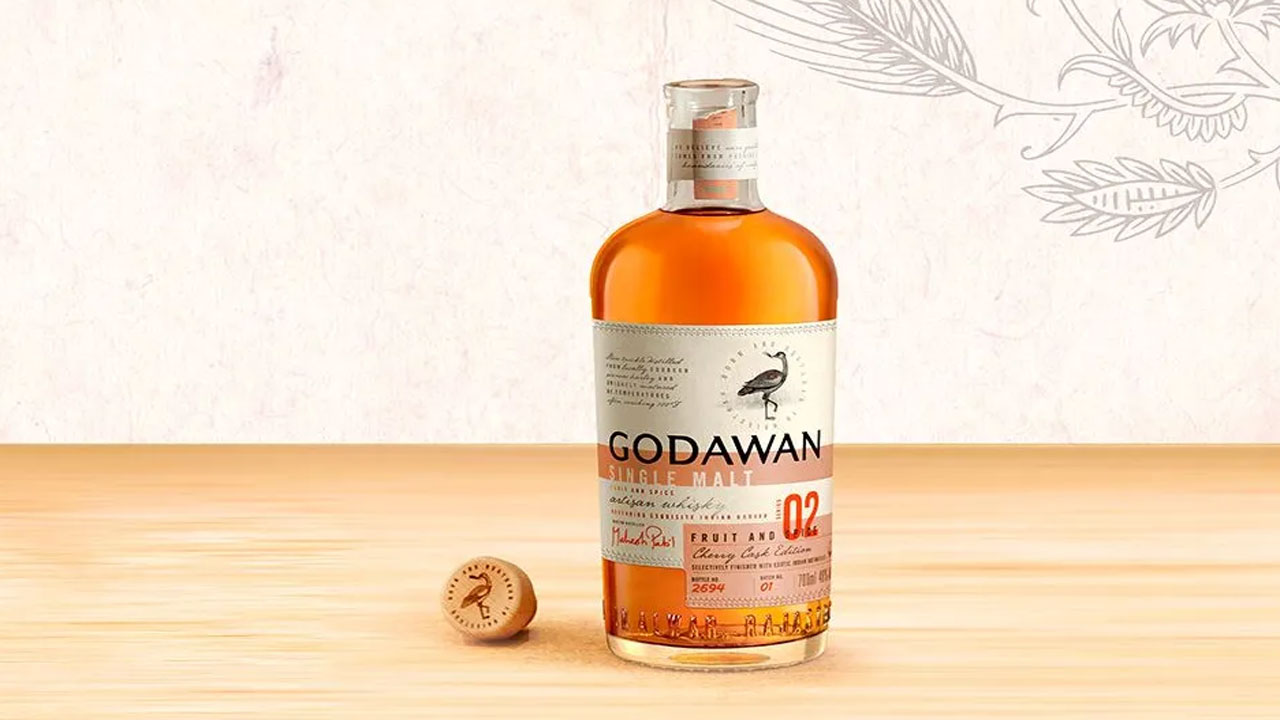 Indian Whisky: ఇండియన్ విస్కీతో కిక్కే వేరబ్బా.. మన సింగిల్ మాల్ట్ విస్కీకి ఫారినర్లు ఫిదా!