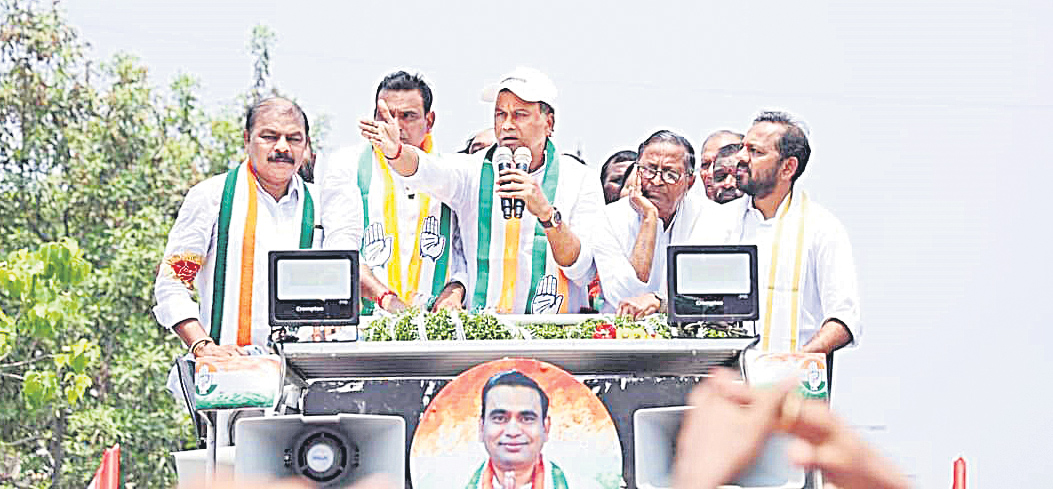 త్వరలోనే కేసీఆర్‌ సహా బీఆర్‌ఎస్‌ ఎమ్మెల్యేల సభ్యత్వాలు రద్దు!