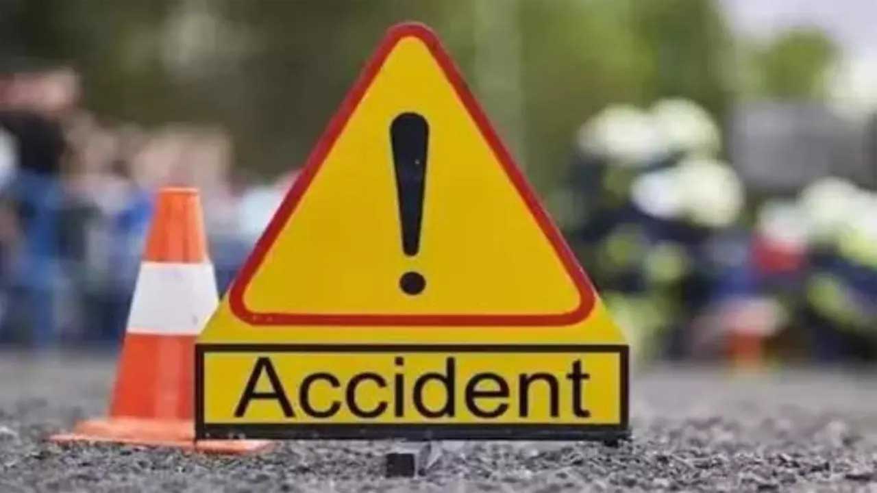 Road Accident: కామారెడ్డి జిల్లాలో రోడ్డు ప్రమాదం..