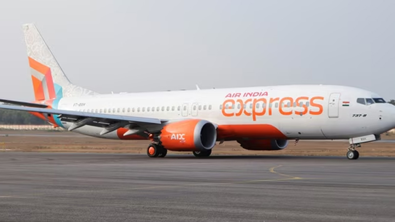 Air India Express: మూకుమ్మడి సెలవులతో   90 విమానాలు రద్దు