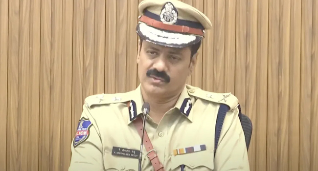 CP Srinivareddy: హైదరాబాద్ పోలీసుల నుంచి క్విక్ రియాక్షన్ టీమ్స్