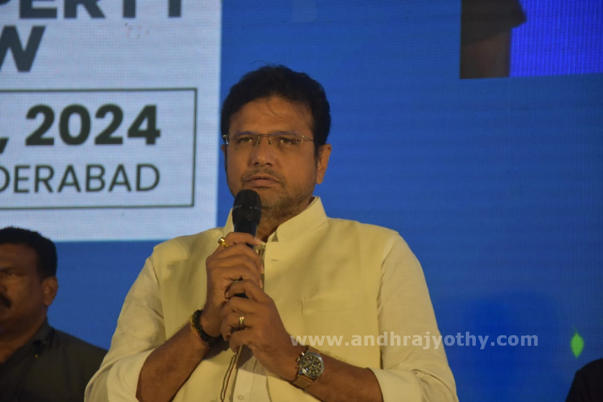 నగరం చుట్టూ మెట్రోరైలు 