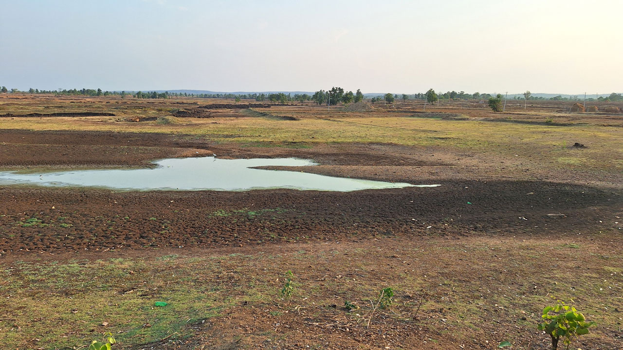 Kumaram Bheem Asifabad: అడుగంటిన చెరువులు, కుంటలు